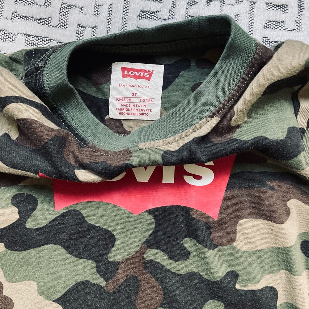 Levis camo shirts toddlers - Picture 2 of 6